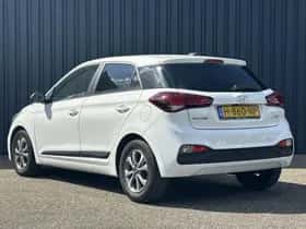 Hyundai i20 (2020) thumbnail 3