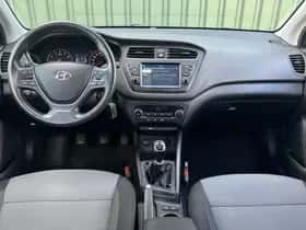 Hyundai i20 (2020) thumbnail 9