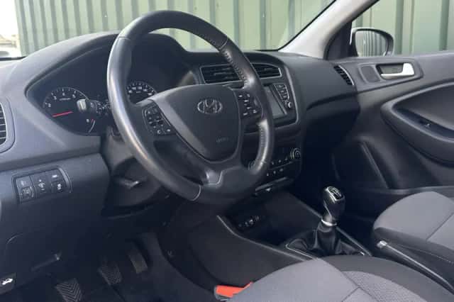 Hyundai i20 (2020) thumbnail 10
