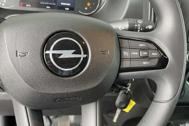Opel Movano (2024) thumbnail 10