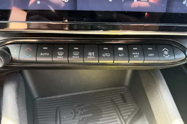 Alfa Romeo Junior (2025) thumbnail 41