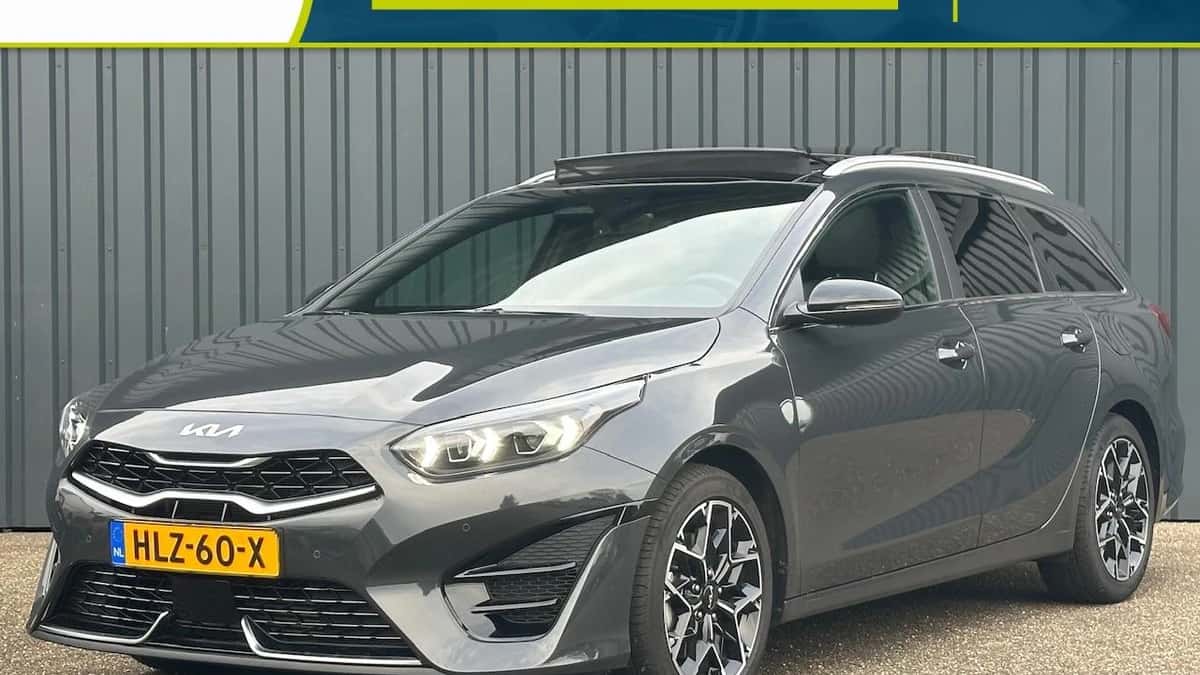 Kia Ceed Sportswagon (2025) — foto 1
