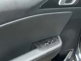 Kia Ceed Sportswagon (2025) thumbnail 35