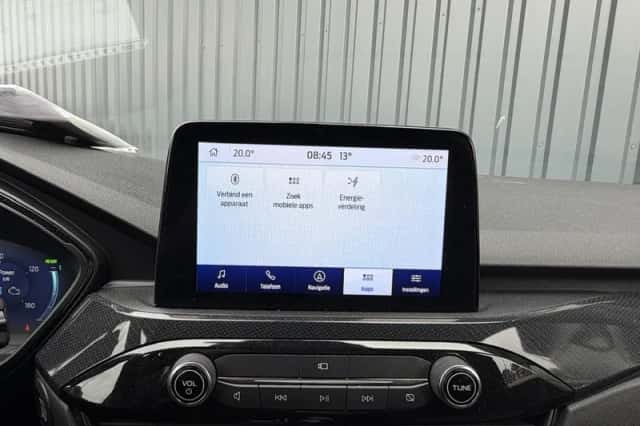 Ford Kuga (2023) thumbnail 19