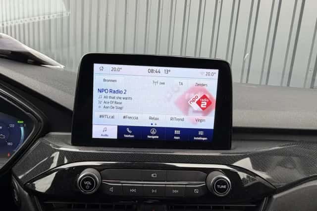 Ford Kuga (2023) thumbnail 22