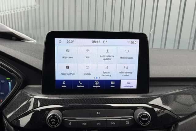 Ford Kuga (2023) thumbnail 24