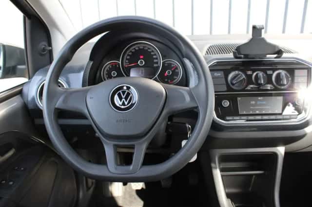 Volkswagen Up! (2020) thumbnail 9