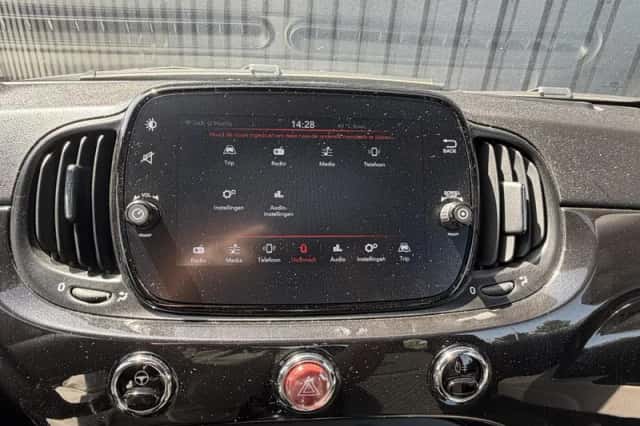 Fiat 500 (2021) thumbnail 12
