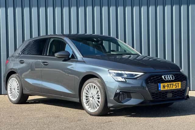Audi A3 (2022) thumbnail 7