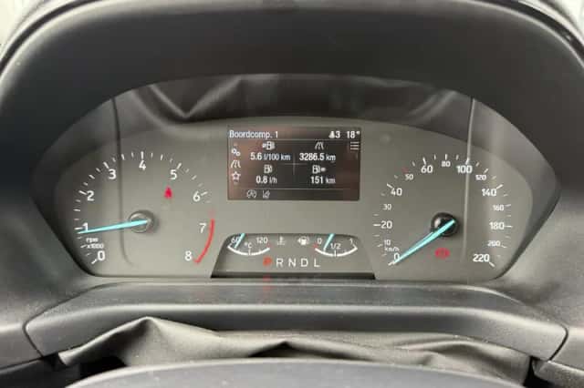 Ford Fiesta (2021) thumbnail 13