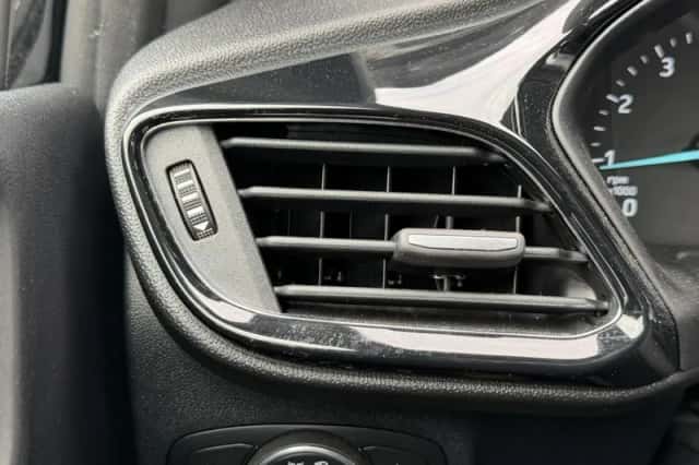 Ford Fiesta (2021) thumbnail 14