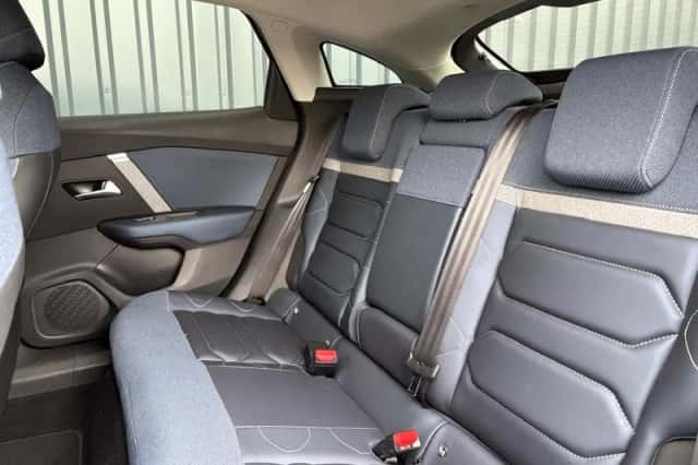 Citroën C4 (2021) thumbnail 13