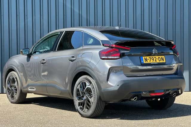 Citroën C4 (2021) thumbnail 3
