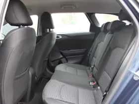 Kia Ceed Sportswagon (2021) thumbnail 11