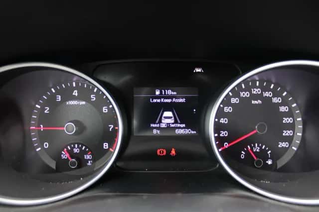 Kia Ceed Sportswagon (2021) thumbnail 21