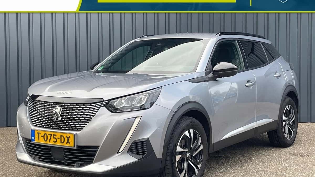 Peugeot 2008 (2023) — foto 1