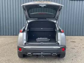 Peugeot 2008 (2023) thumbnail 7