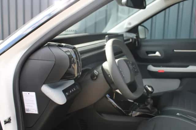 Citroën C3 (2025) thumbnail 8