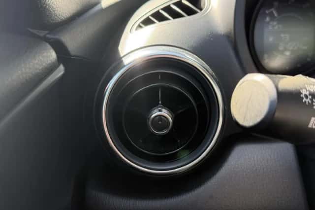 Fiat 124 Spider (2017) thumbnail 23