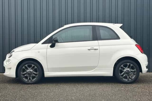 Fiat 500 (2022) thumbnail 2