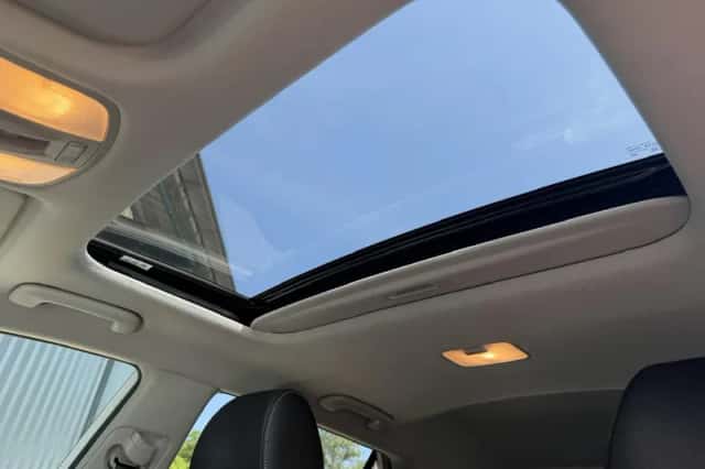 Kia Stonic (2025) thumbnail 14