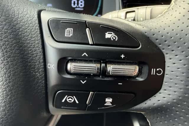 Kia Stonic (2025) thumbnail 16