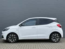 Hyundai i10 (2021) thumbnail 2