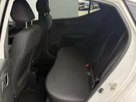 Hyundai i10 (2021) thumbnail 11