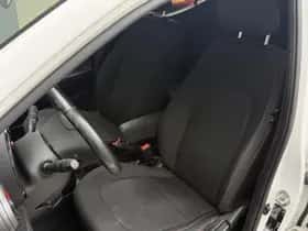 Hyundai i10 (2021) thumbnail 12