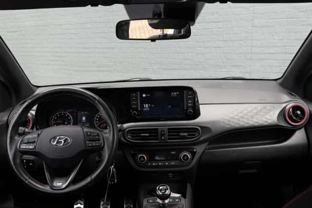 Hyundai i10 (2021) thumbnail 16