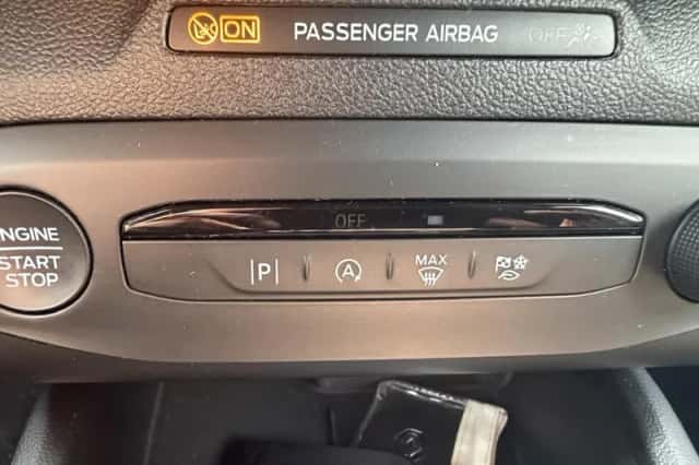 Ford Focus (2024) thumbnail 25
