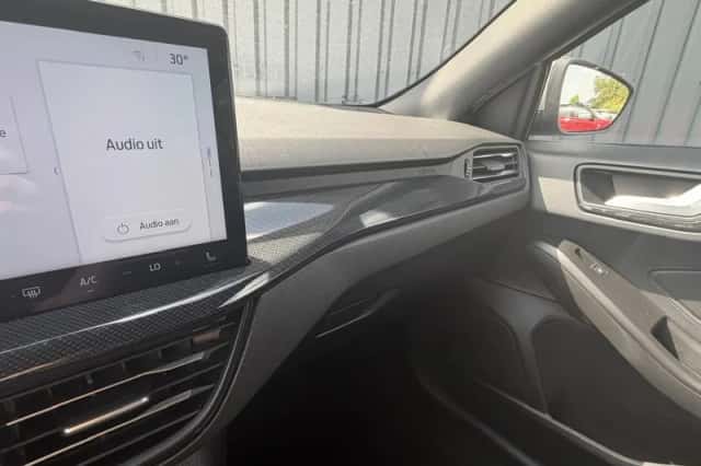 Ford Focus (2024) thumbnail 27