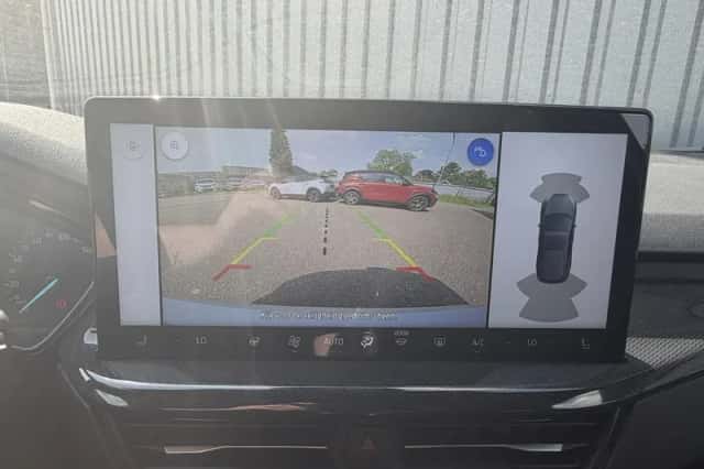 Ford Focus (2024) thumbnail 6