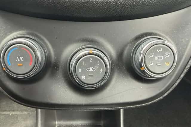 Opel Karl (2019) thumbnail 18