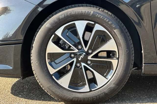 Kia Ceed Sportswagon (2025) thumbnail 11