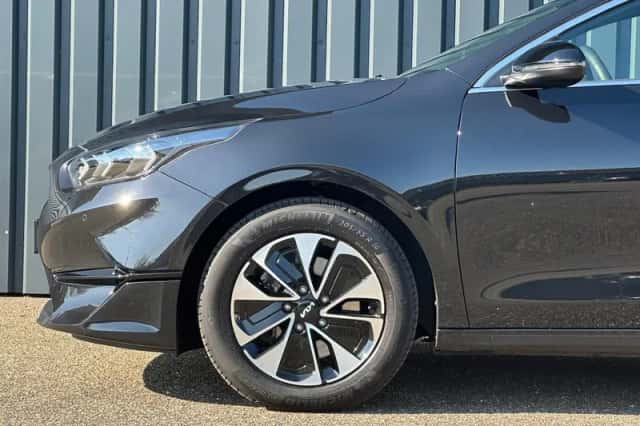 Kia Ceed Sportswagon (2025) thumbnail 10