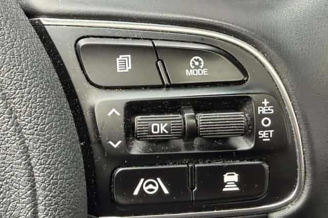 Kia Niro EV (2022) thumbnail 12