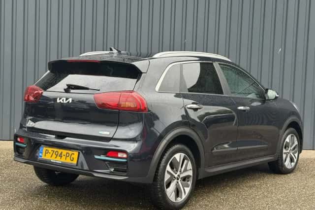 Kia Niro EV (2022) thumbnail 3