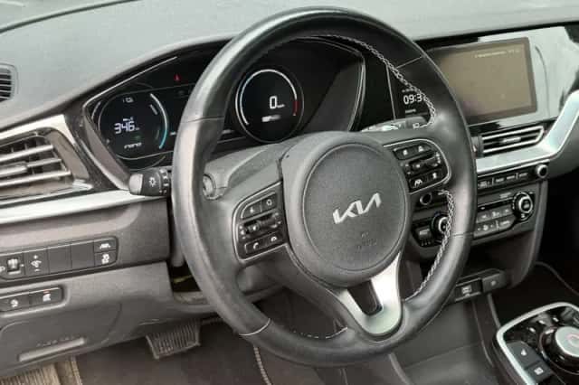 Kia Niro EV (2022) thumbnail 6