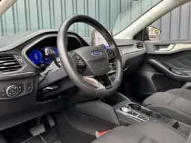 Ford Focus (2021) thumbnail 17