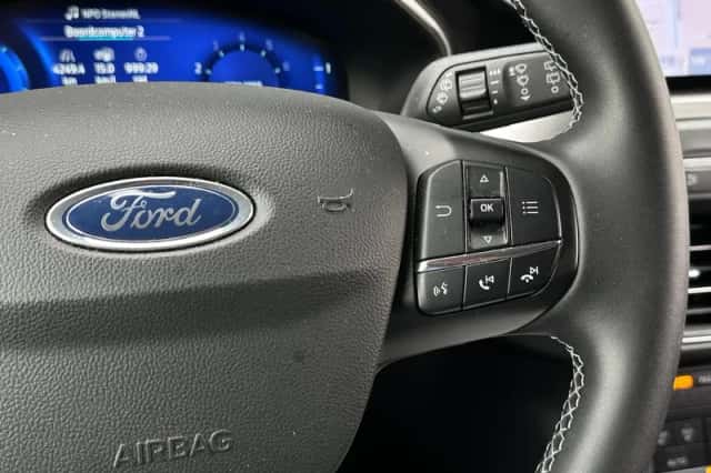 Ford Focus (2021) thumbnail 19