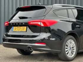 Ford Focus (2021) thumbnail 9