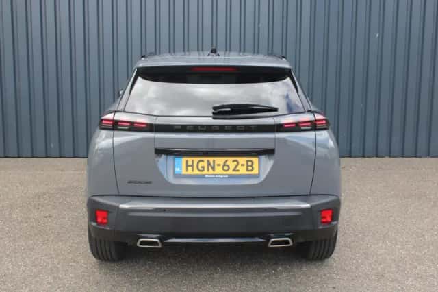 Peugeot 2008 (2024) thumbnail 6