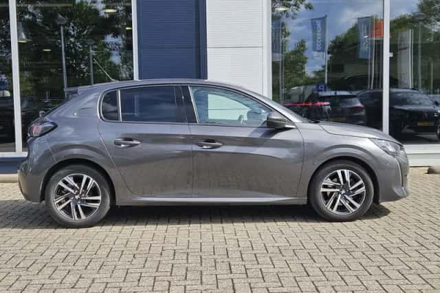 Peugeot 208 (2021) thumbnail 6