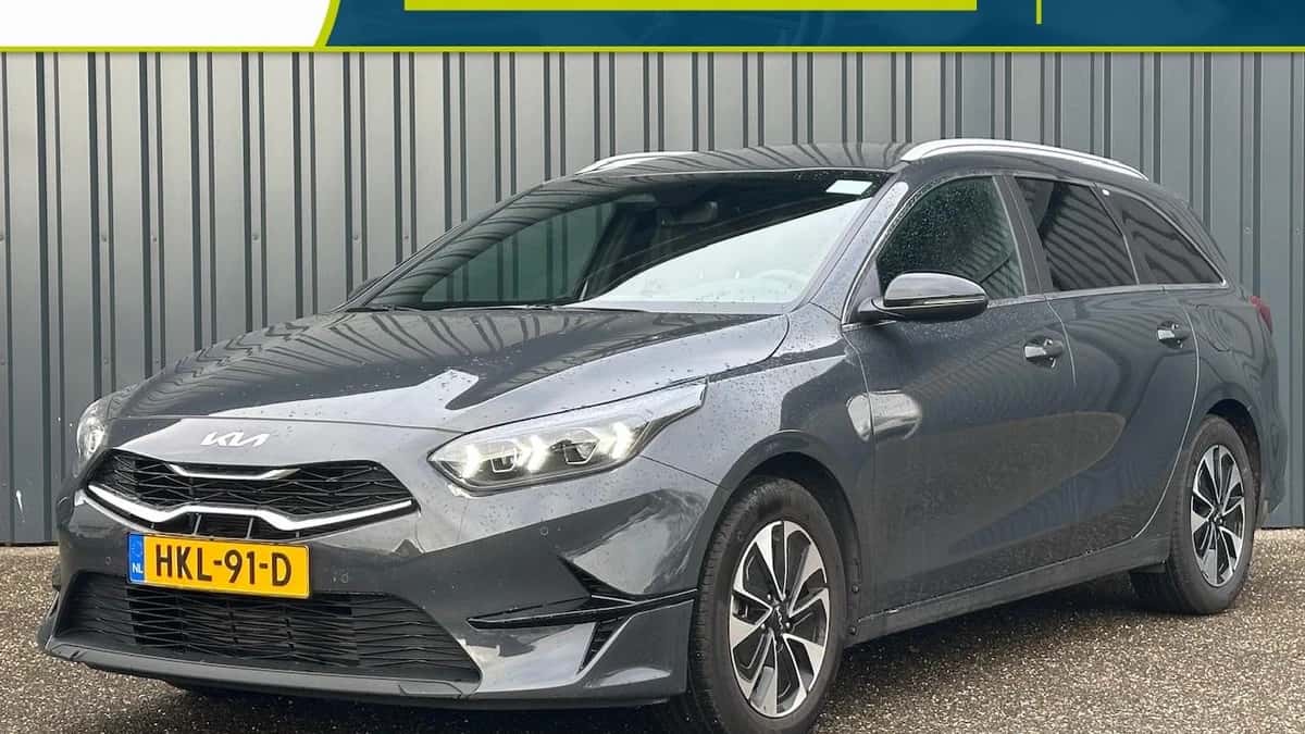 Kia Ceed Sportswagon (2025) — foto 1