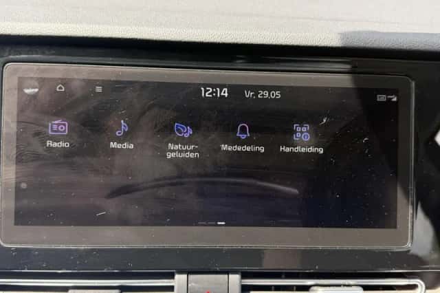 Kia Niro EV (2022) thumbnail 23