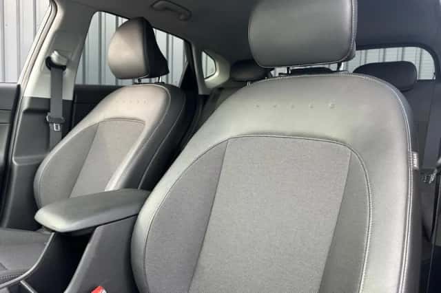 Hyundai Kona (2024) thumbnail 16