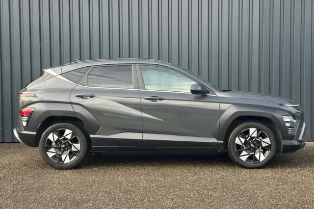 Hyundai Kona (2024) thumbnail 6