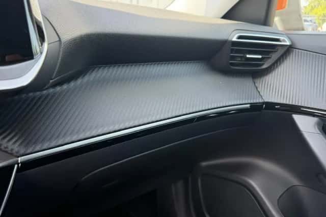 Peugeot e-2008 (2021) thumbnail 22