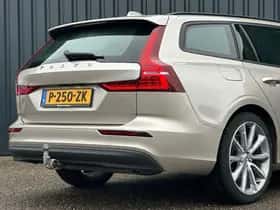 Volvo V60 (2022) thumbnail 15